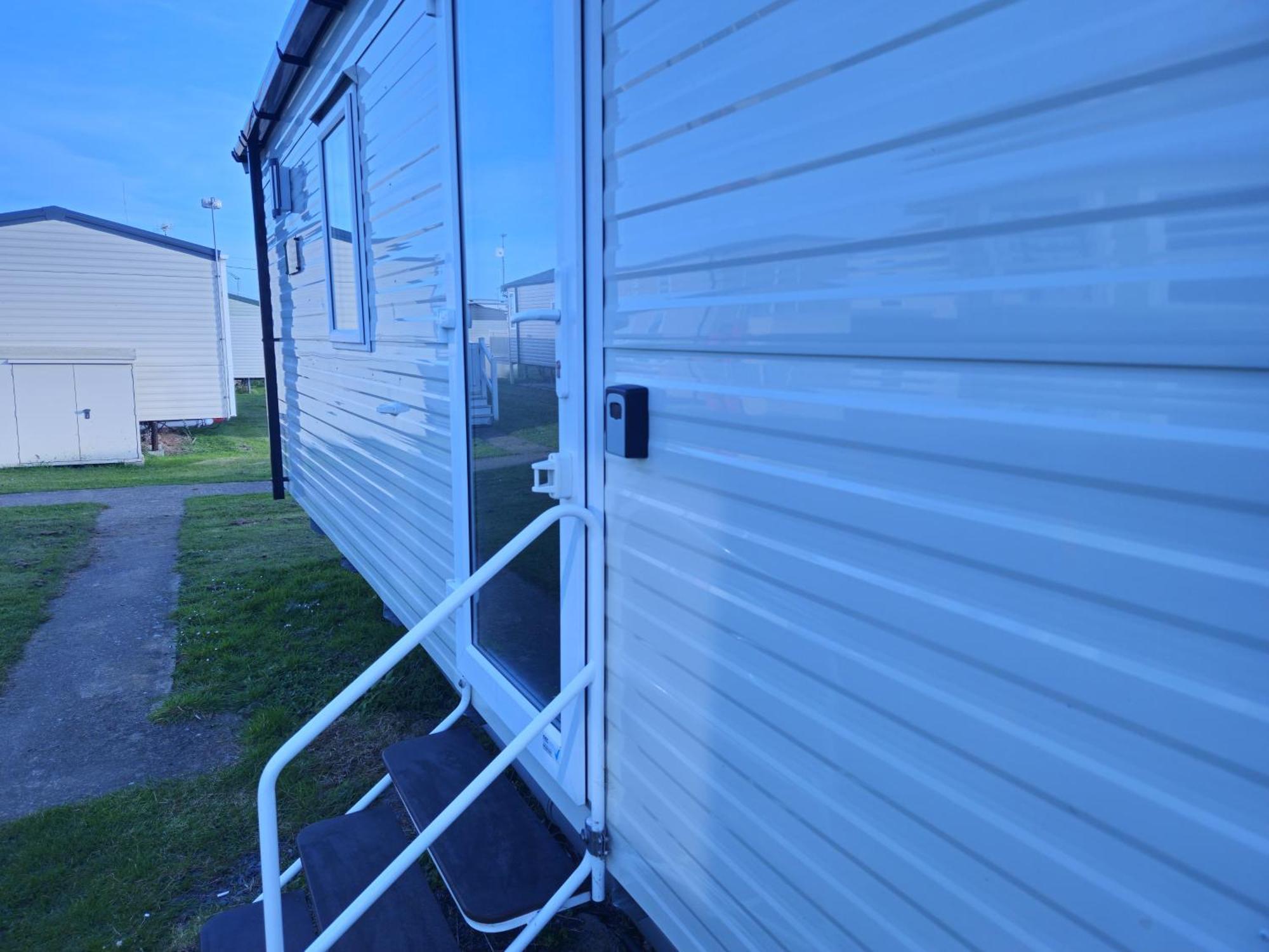 Ultimate Serene Getaway East Mersea Luaran gambar